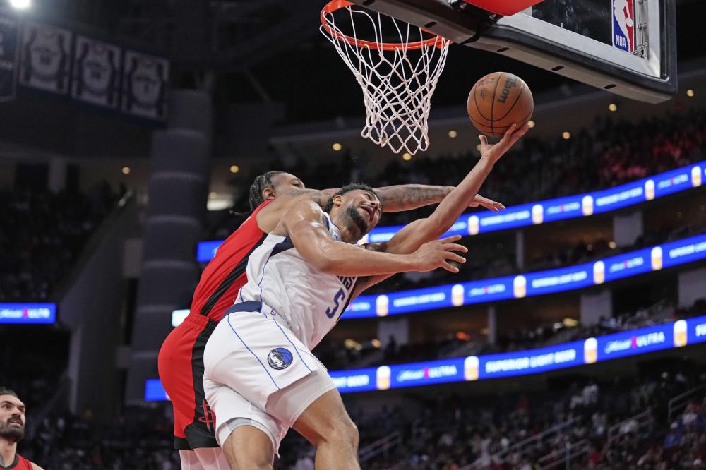 在接受采访 在接受采访