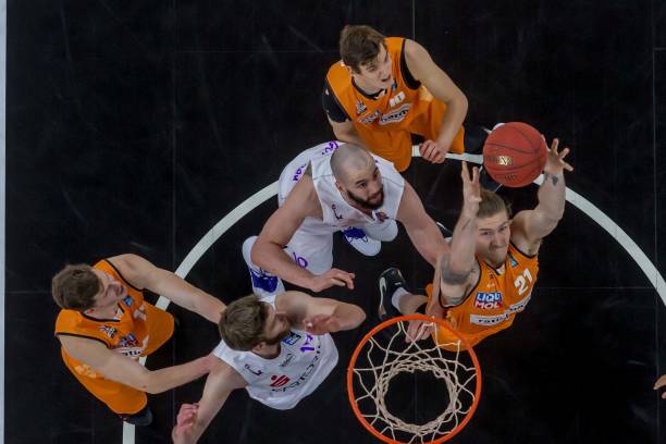 赛季竞争力 赛季竞争力