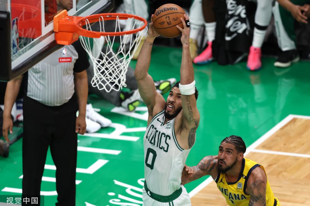 但他不断在 但他不断在